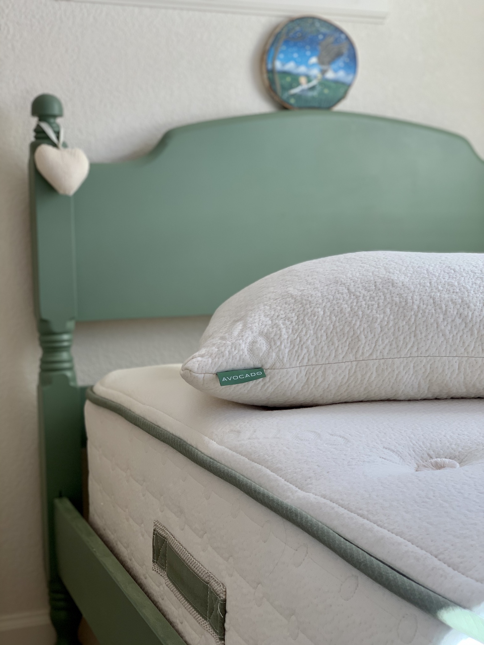 Avocado mattress review not sponsored non-toxic mattress organic mattress for toddlers